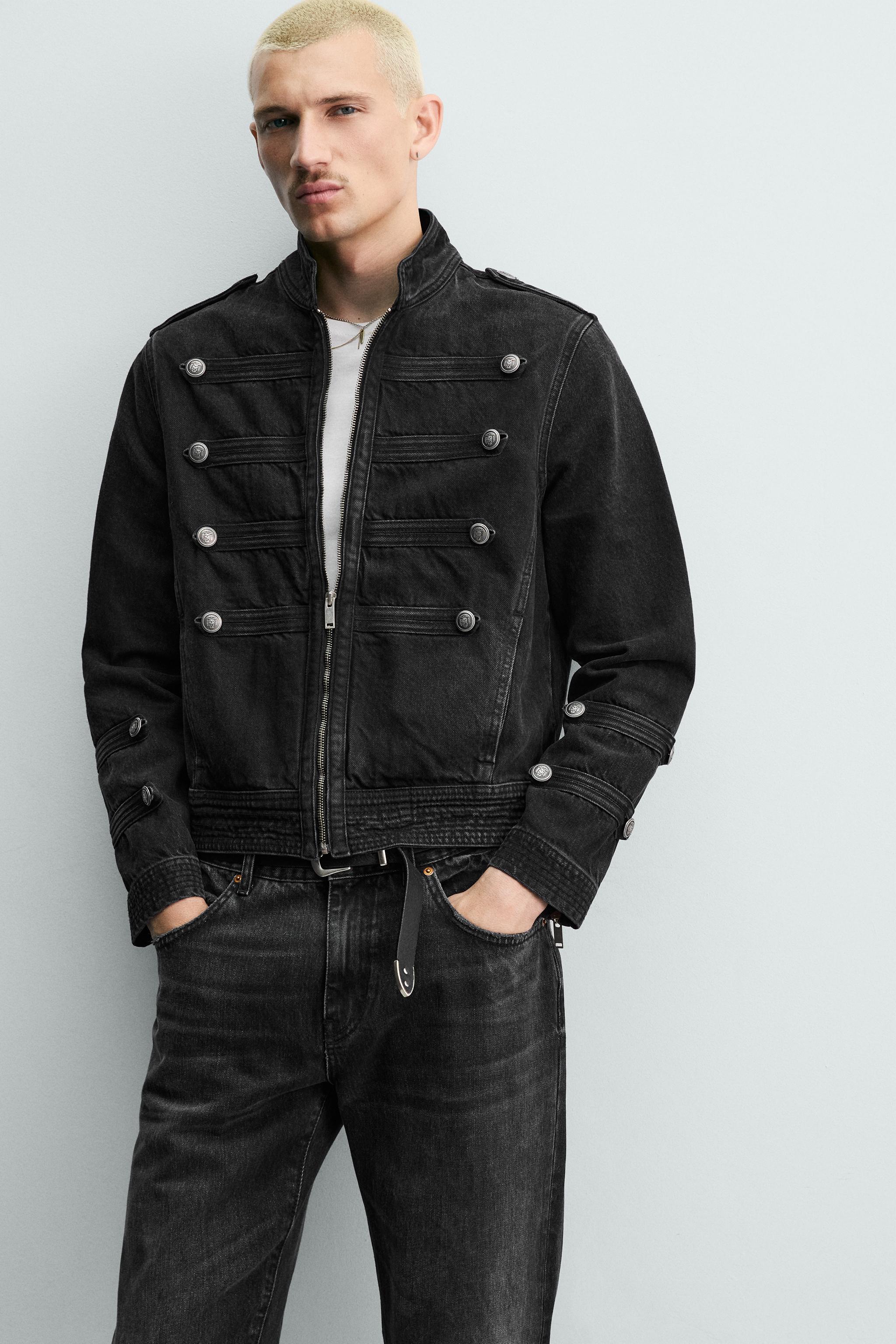 VESTE EN DENIM AVEC BRANDENBOURGS ET BOUTONS